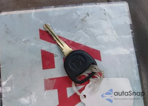 2005 Saturn Vue V6 z USA, uszkodzony, nr VIN 5GZCZ53455S824181